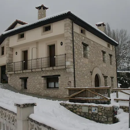 Torres 1 Kır Evi